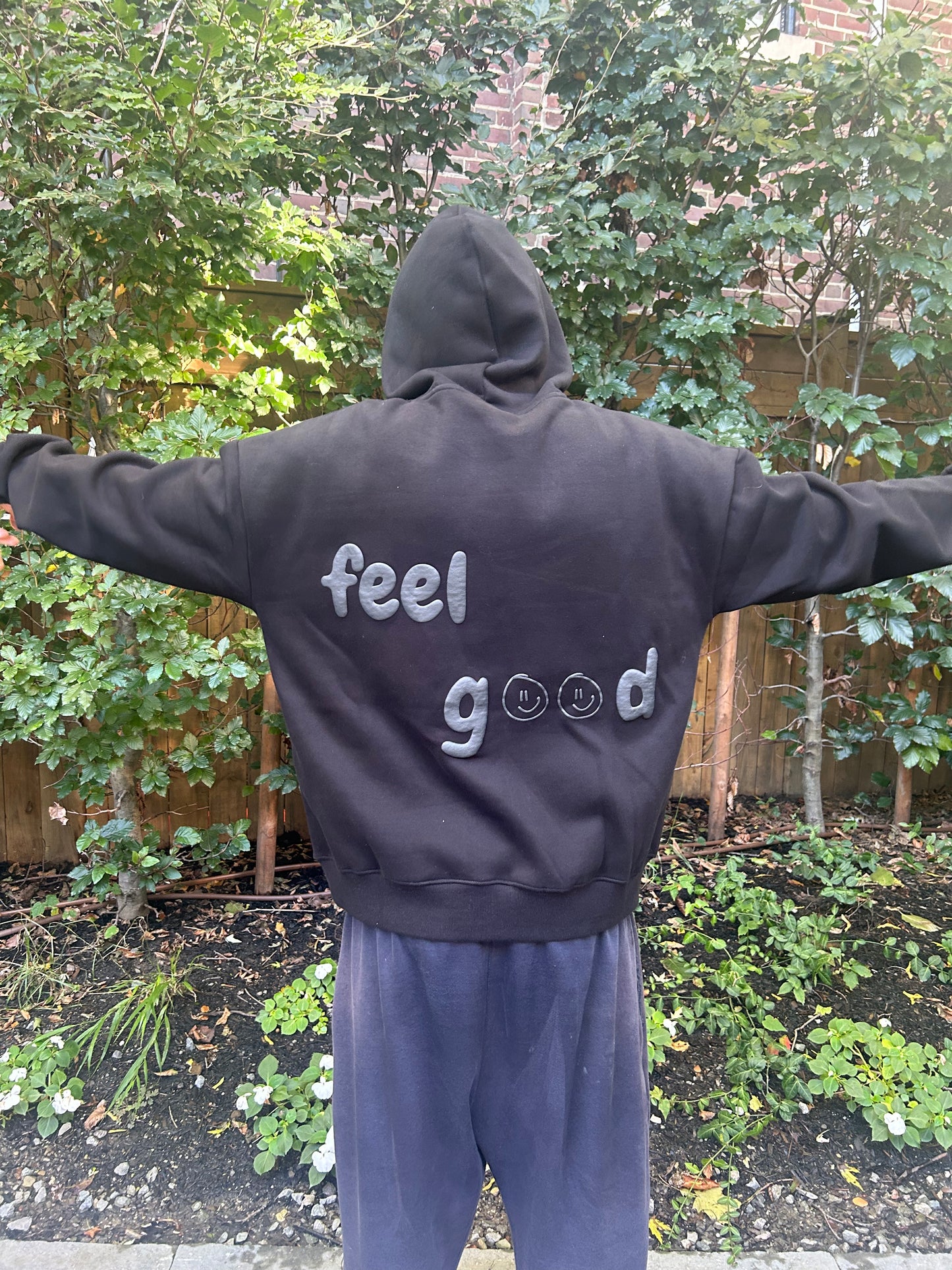 Feel Good Hoodie (Unisex)